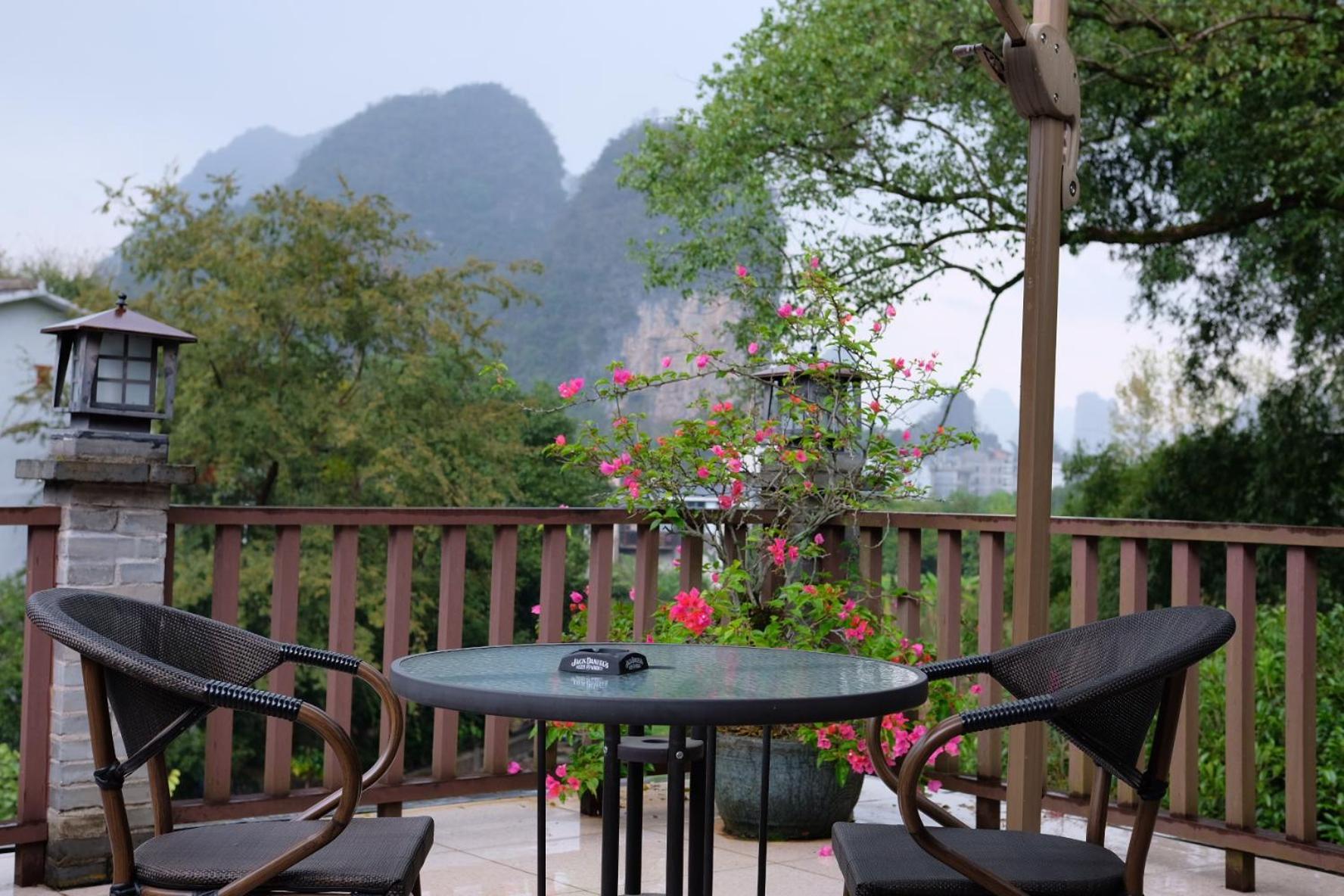 Moondance Boutique Resort Янгшуо Екстериор снимка